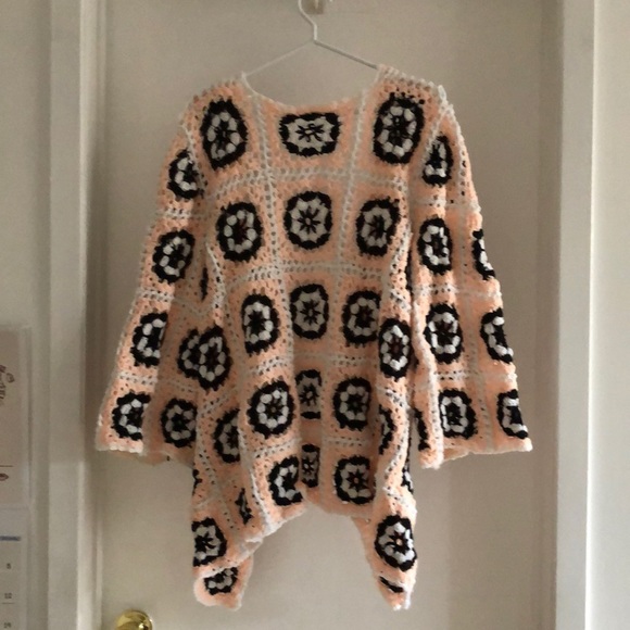 All hand crocheted granny square cardigan/wrap - Picture 2 of 2